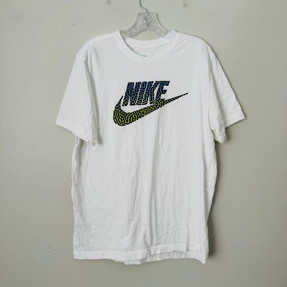 Nike White ‘The Nike Tee’ Short Sleeve With Blue/green Logo Men's Size L - Picture 1 of 7
